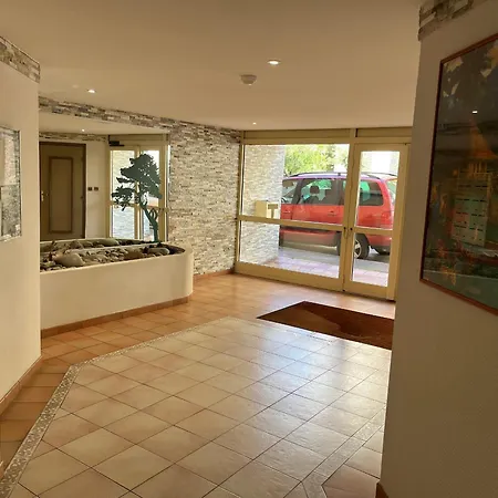 2pieces A Avec Garage - Fr-1-466a-53 * Fréjus